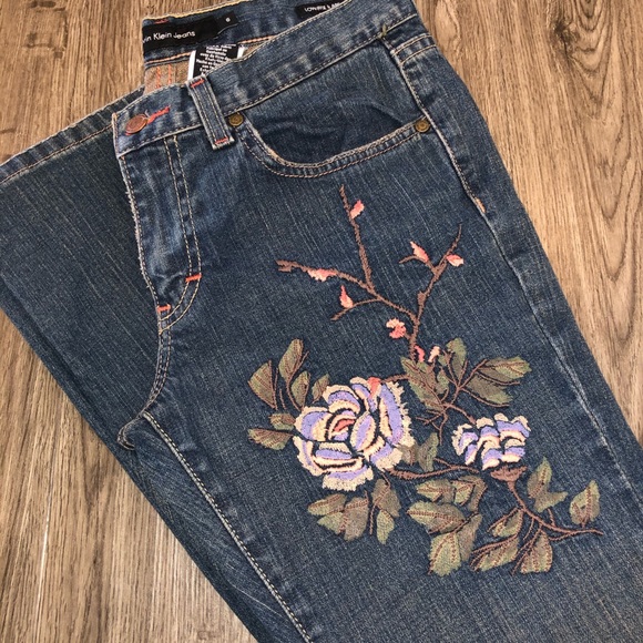 Calvin Klein Jeans Denim - Calvin KleinLow Rise Flare Embroidered Jean 6